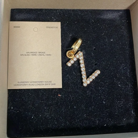 Burberry Ladies Gold Z Crystal-embellished Letter Charm - Picture 4 of 6